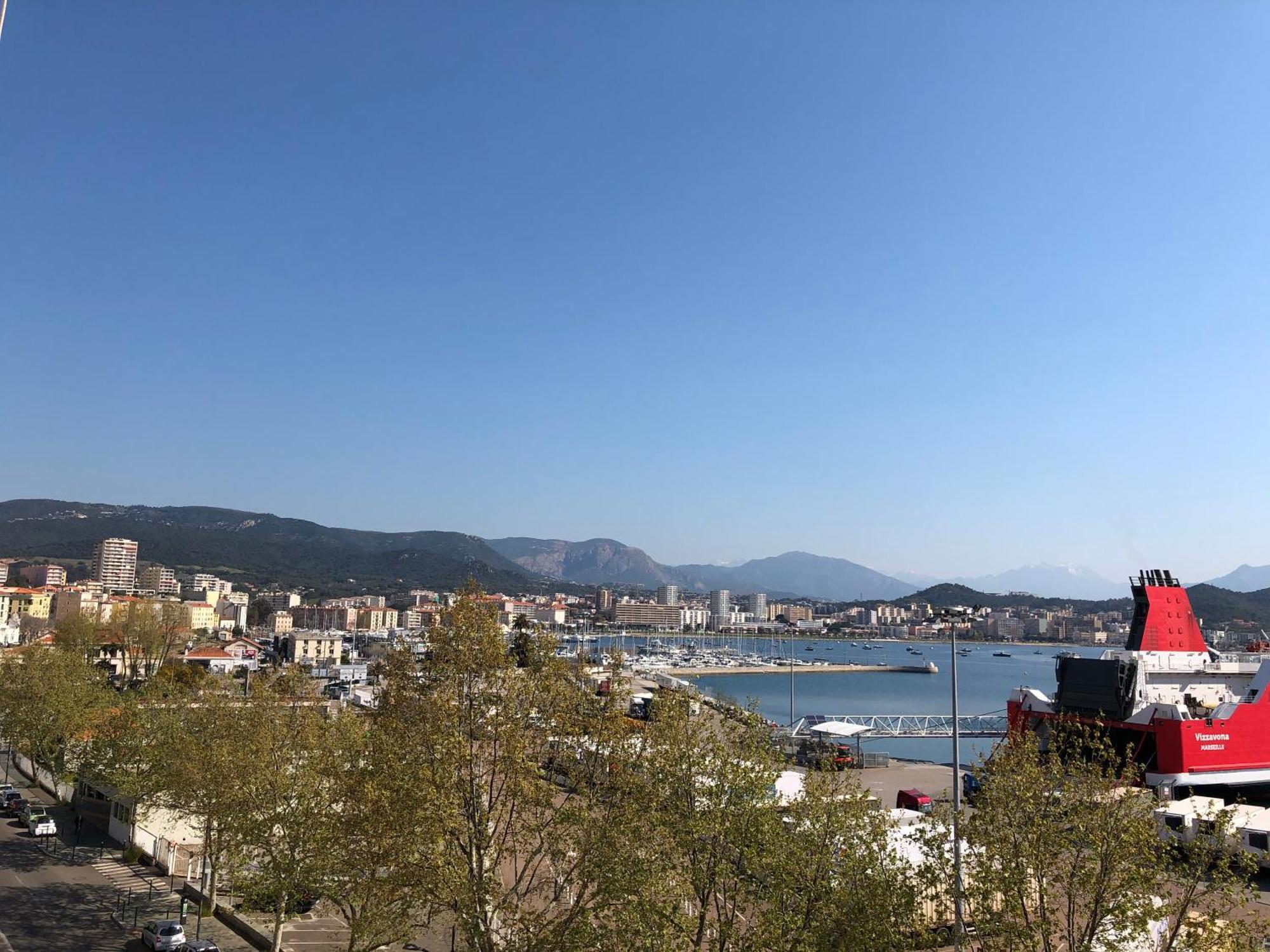 Hotel Le Dauphin Ajaccio (Corsica) Quarto foto