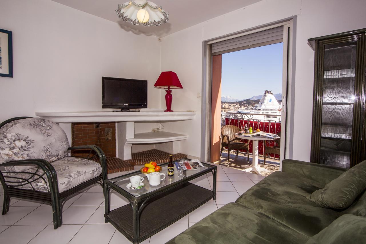 Hotel Le Dauphin Ajaccio (Corsica) Exterior foto