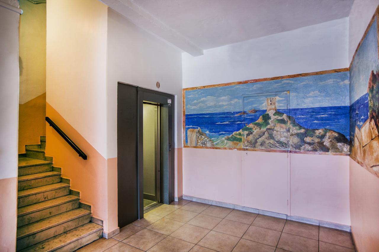 Hotel Le Dauphin Ajaccio (Corsica) Exterior foto